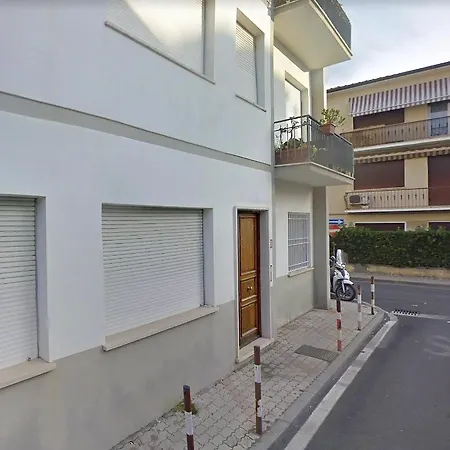 A Due Passi Dal Mare Apartment