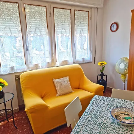 Apartment A Due Passi Dal Mare *
